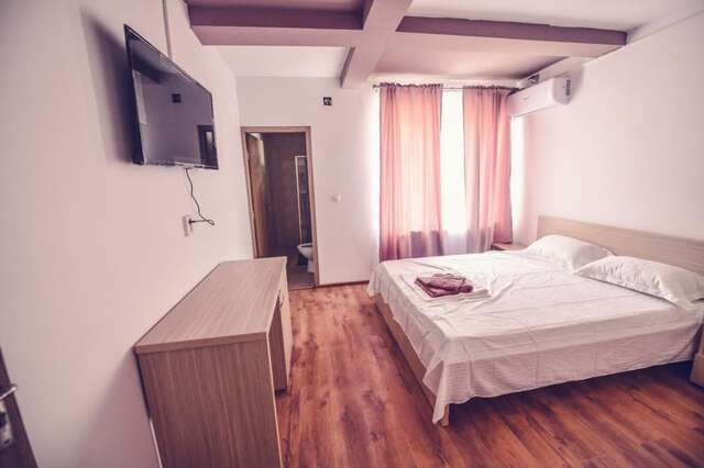 Гостевой дом Bobo House Тимишоара-12